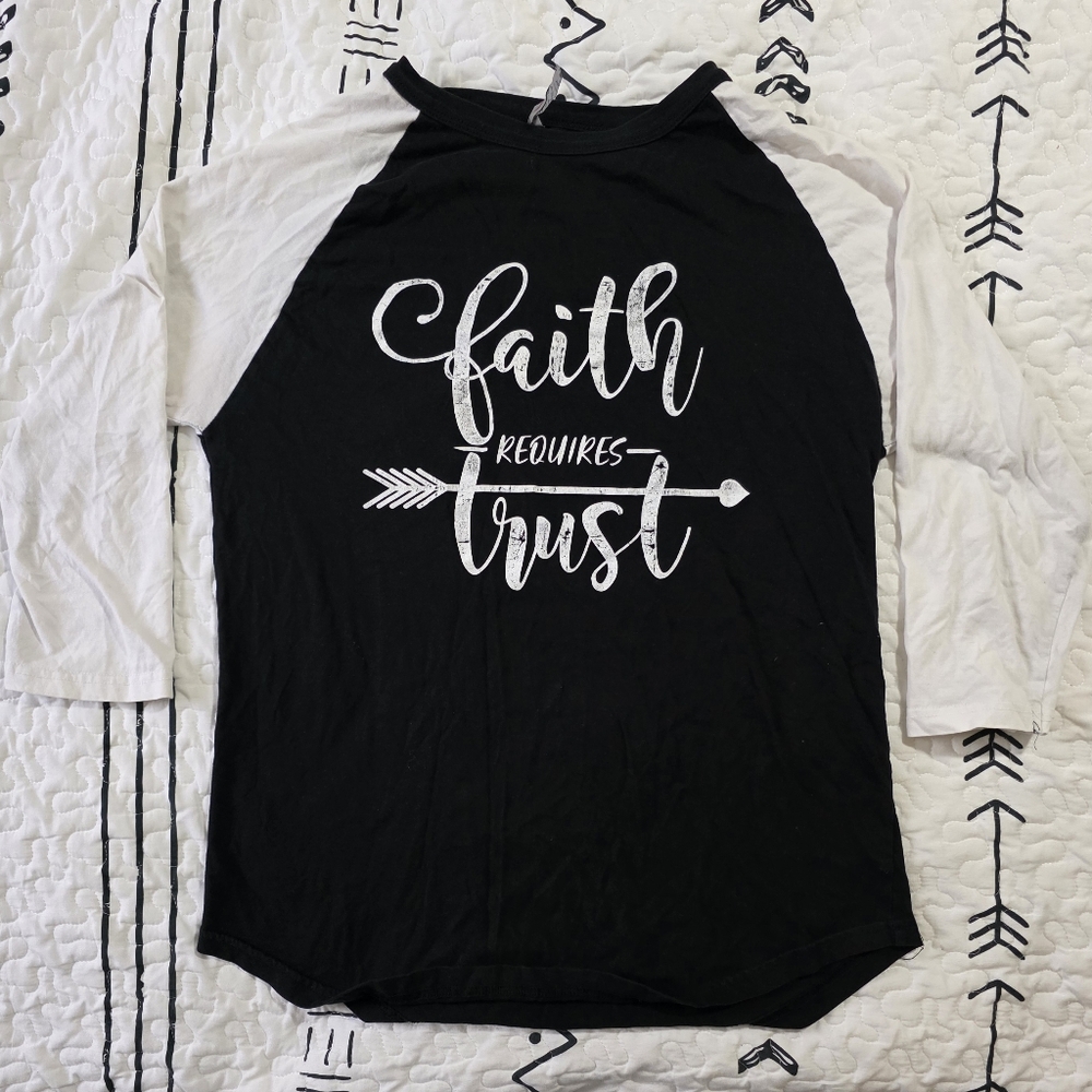 Black and White Raglan Sleeve Top